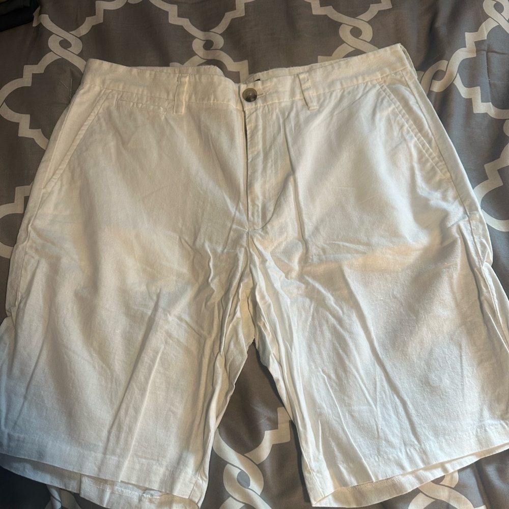 White Hybrid Knee-Length Shorts